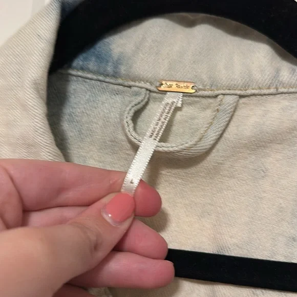 FREE PEOPLE Jone Tie Dye Blue Denim Jean Jacket NEW - Picture 3 of 5